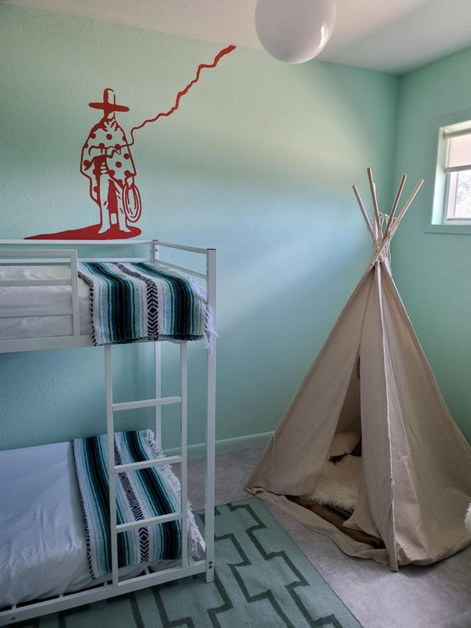 Mesa Verde Motel Mancos Екстер'єр фото