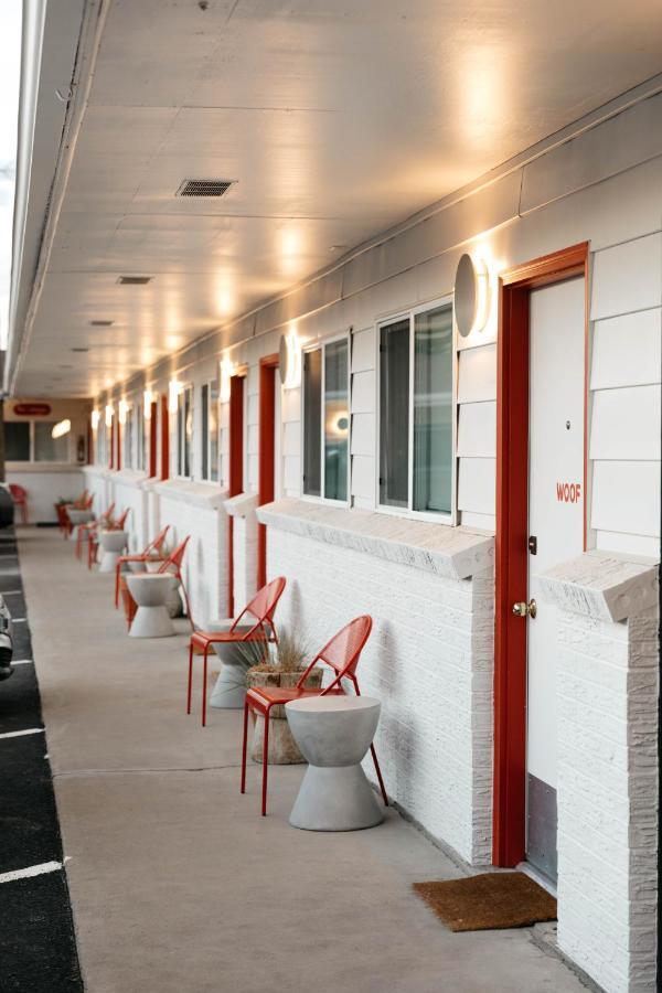 Mesa Verde Motel Mancos Екстер'єр фото